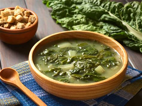 Ingredientes para sopa de acelgas
