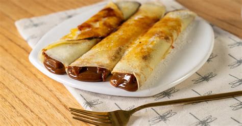 Panqueques clásicos rellenos de dulce de leche
