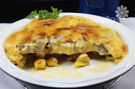 Plato de solomillo al ajo tostado servido en Gladys