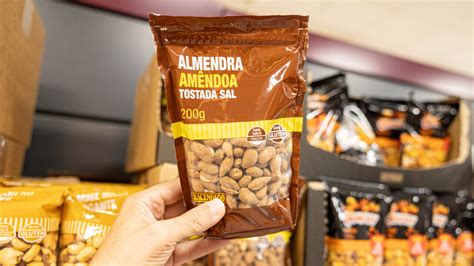 Envase de almendras tostadas con cierre zip