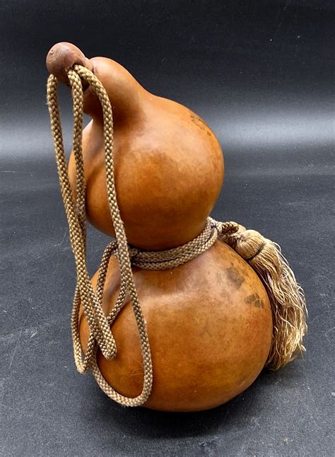 Antigua calabaza de sake (hyotan) utilizada por los samuráis