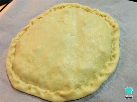 Masa de empanada gallega lista para estirar