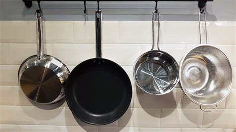 diferentes materiales de sartenes