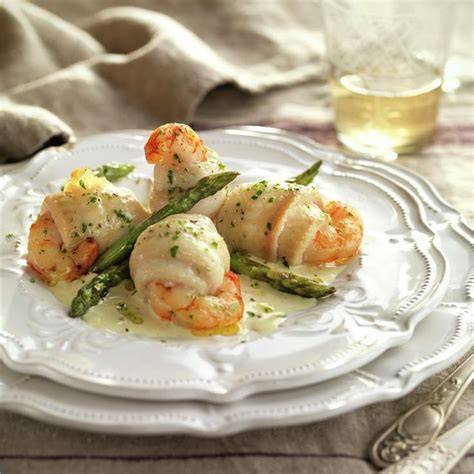 Relleno de gambas y hortalizas espolvoreado con perejil