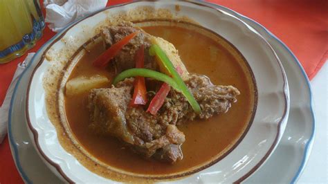 Pato asado en salsa de chirmol