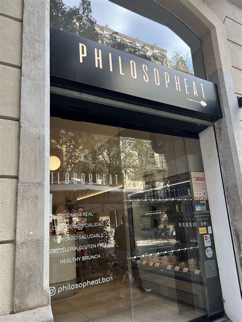 Exterior de PhilosophEAT en Barcelona