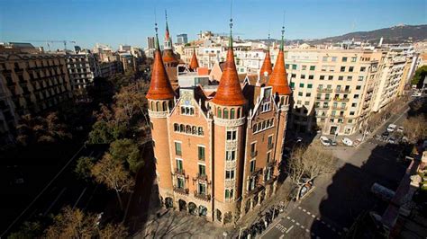 Edificio modernista Casa de les Punxes