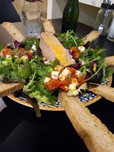 Tapas variadas en Gat Bar Montgat