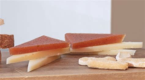 Plato con dulce de membrillo y queso