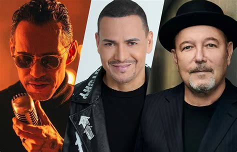 Víctor Manuelle en el escenario con Julio Voltio y Jowell & Randy interpretando 