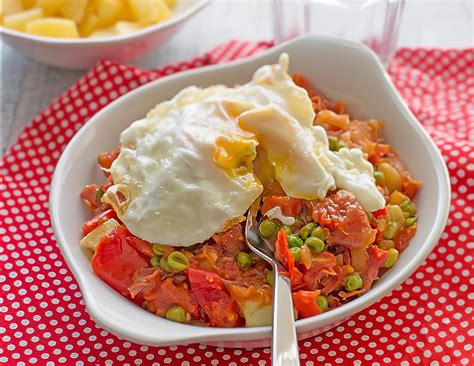 Ingredientes para huevos a la flamenca