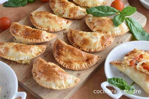 Empanadillas de mozzarella y pesto casero