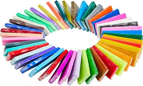 Variedades de arcilla polimérica de diferentes marcas y colores