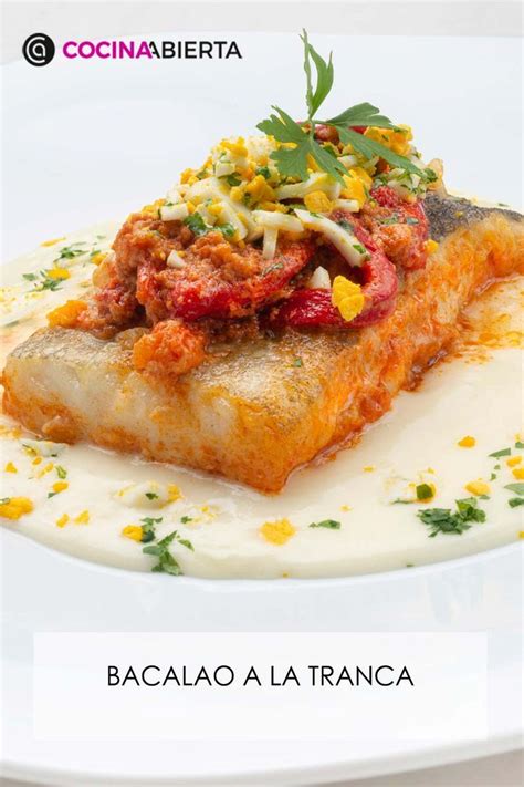 Plato típico de bacalao a la brasa con guarnición
