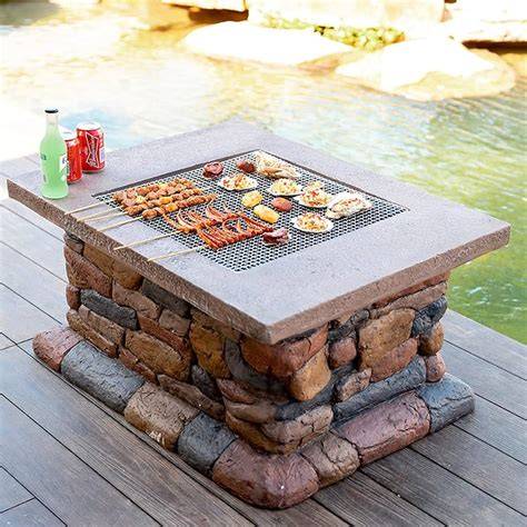 Parrilla de carbón al aire libre
