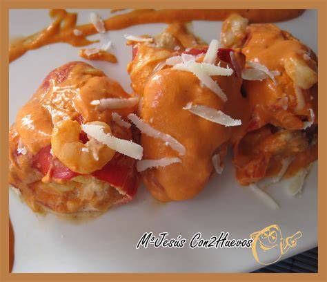 Relleno de merluza y gambas para pimientos