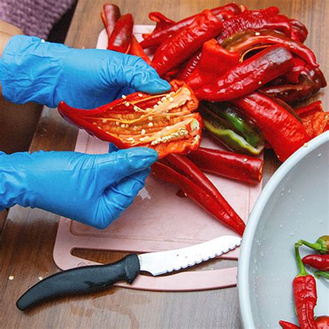 Guantes para manipular chiles