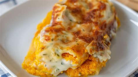 Ingredientes para canelones de calabaza y nueces