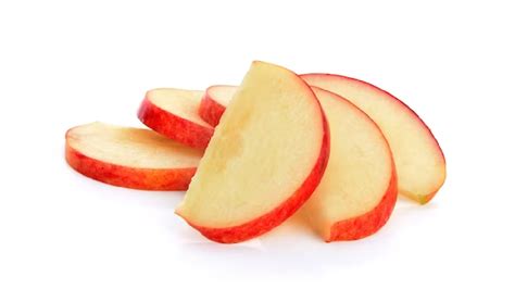 Rodajas de manzana con el centro retirado para formar un aro