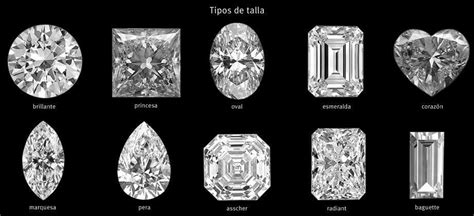 Cortes de diamante en la piel de una pata de cerdo antes de asar