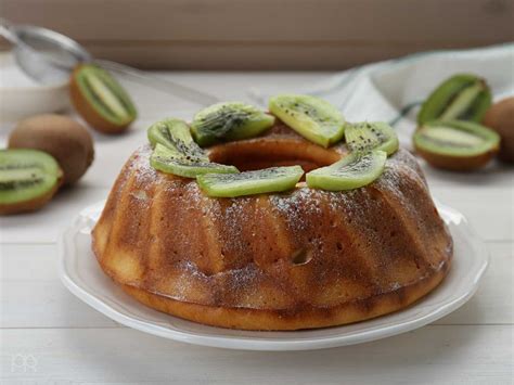 Bizcocho casero con kiwi