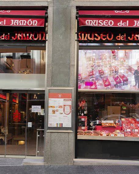 Edificio del Museo del Jamón en Trevélez
