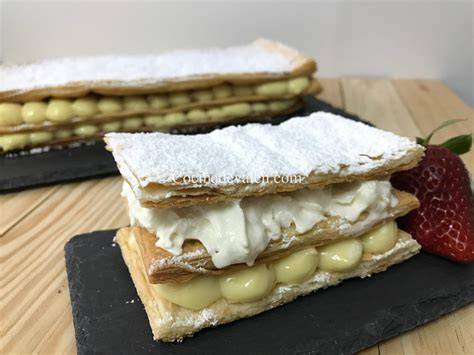Milhojas recién hechas en Panadería Los Arcos