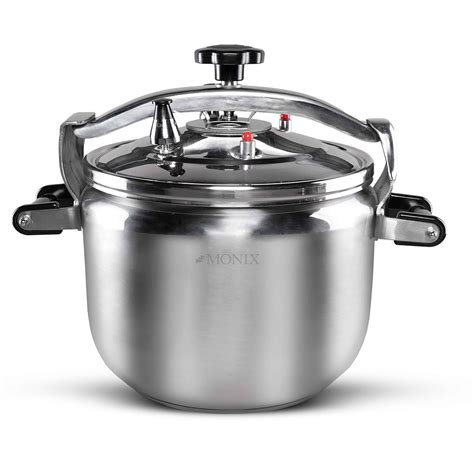 Olla a presión Monix con garbanzos cociéndose