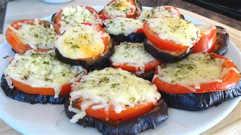 Berenjenas, tomates, pimientos y queso fresco