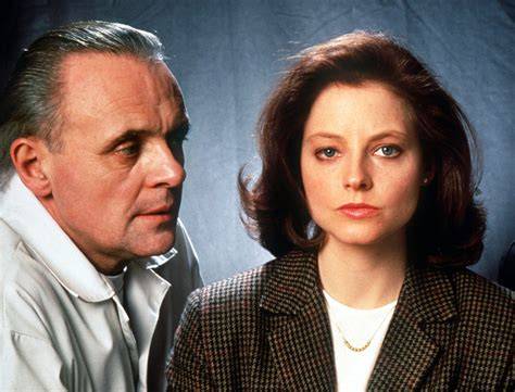 Jodie Foster como Clarice Starling y Anthony Hopkins como Hannibal Lecter