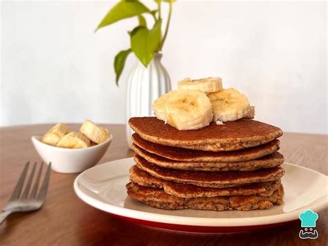 Panqueques keto de lino con frutas