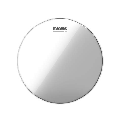 Detalle de los parches Evans en una batería