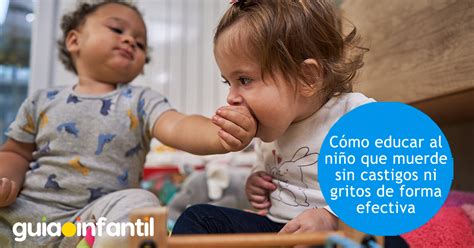 Niño mordiendo