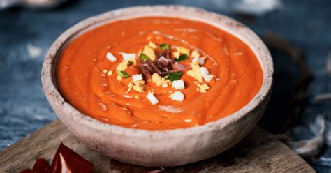 Salmorejo con esferificaciones de aceite de oliva