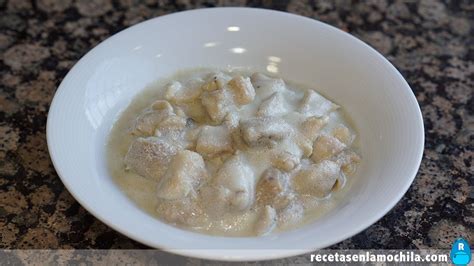 Pechugas de pollo con salsa roquefort