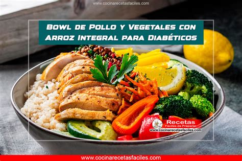 Arroz aliñado con una variedad de vegetales frescos