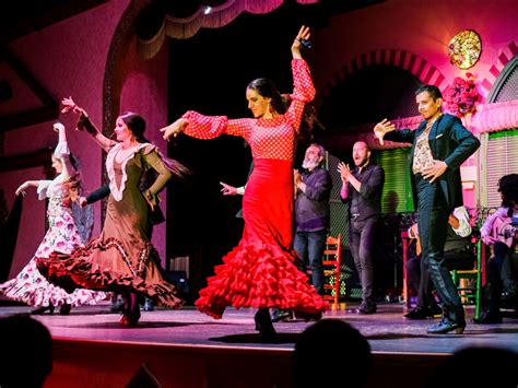 Espectáculo de flamenco en un tablao de Nerja