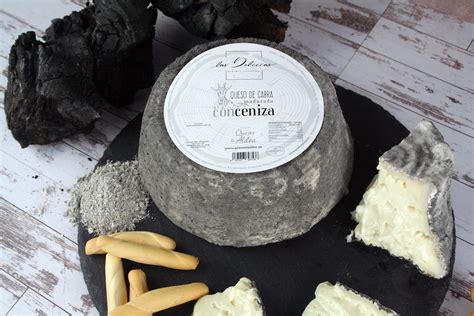 Queso de cabra en ceniza