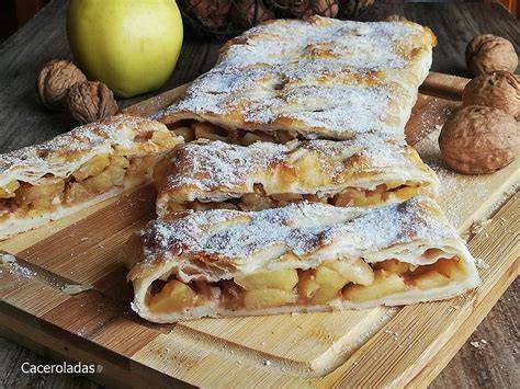 Hojaldre relleno de manzana y albaricoque