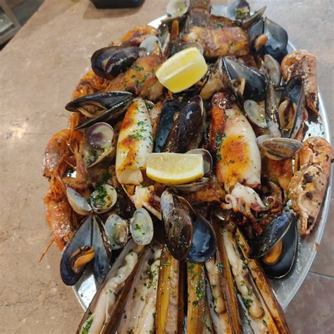 Marisco variado a la brasa
