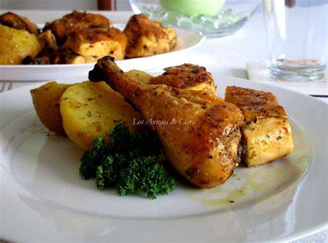 Cuartos de pollo al horno dorados con hierbas provenzales