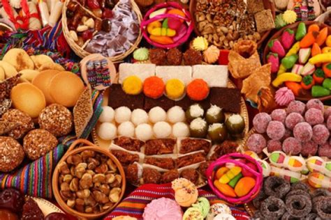 Variedad de dulces y postres típicos de Nuevo León