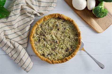 Quiche vegana de brócoli y champiñones