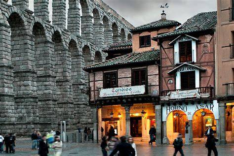 Mesón de Cándido junto al Acueducto de Segovia