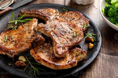 Chuleta de cerdo ibérico a la parrilla