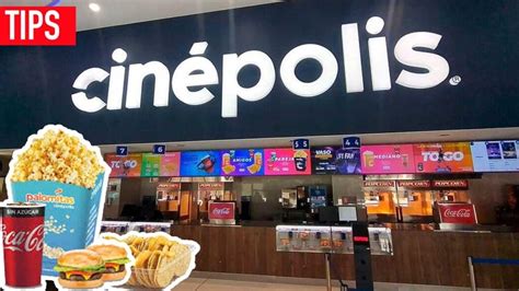 Puesto de venta de palomitas y refrescos en un cine