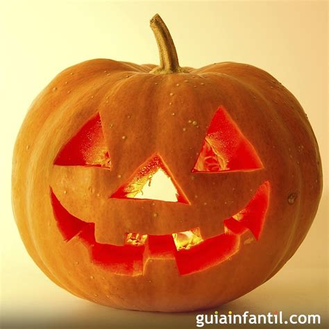 Calabazas de Halloween con forma de búho
