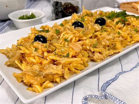 Ingredientes frescos para bacalao dorado