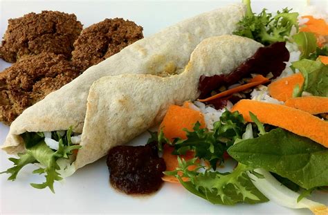 Tacos de pulpa de avena con diferentes rellenos