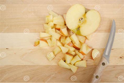 Manzanas cortadas en láminas